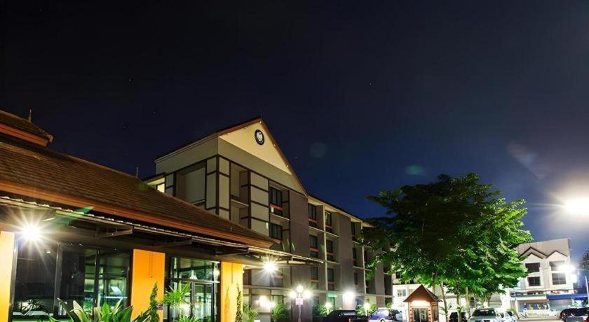 B2 Chiang Rai Boutique & Budget מראה חיצוני תמונה